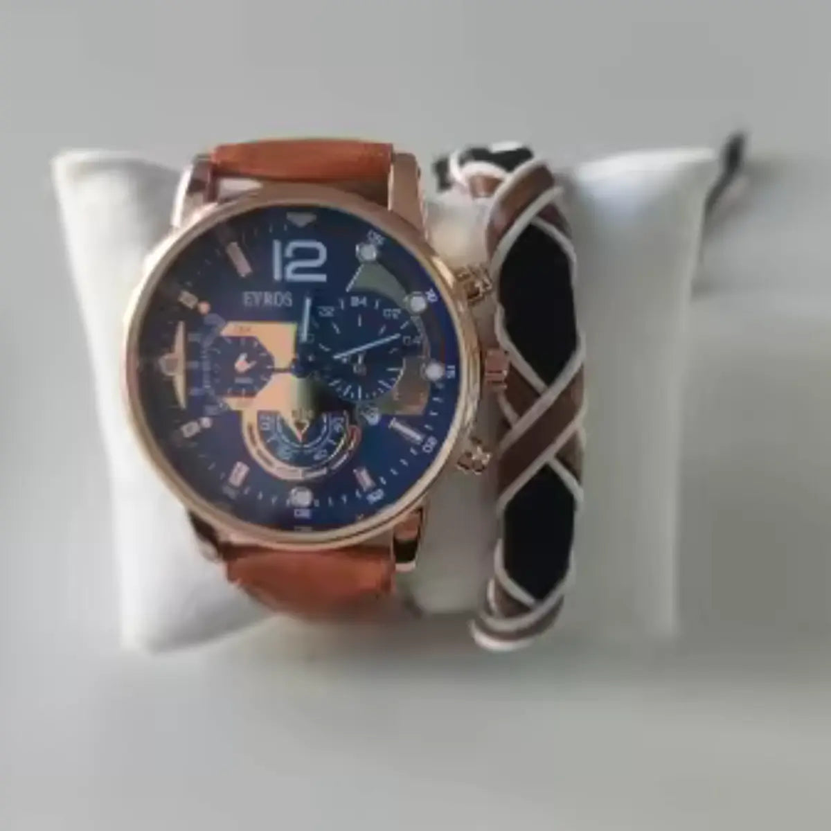 Relógio Masculino de Couro com Pulseira